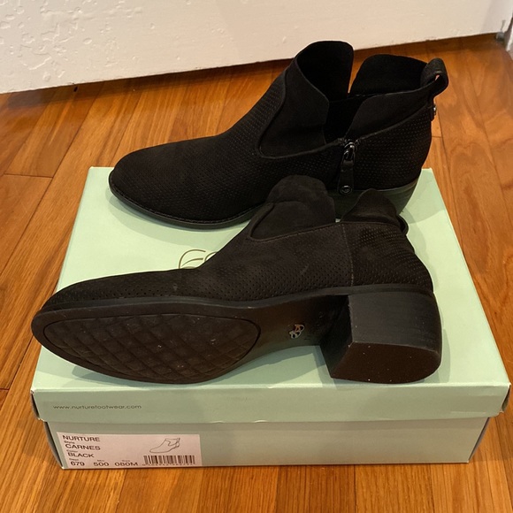 Nurture Carnes Bootie - Picture 3 of 3